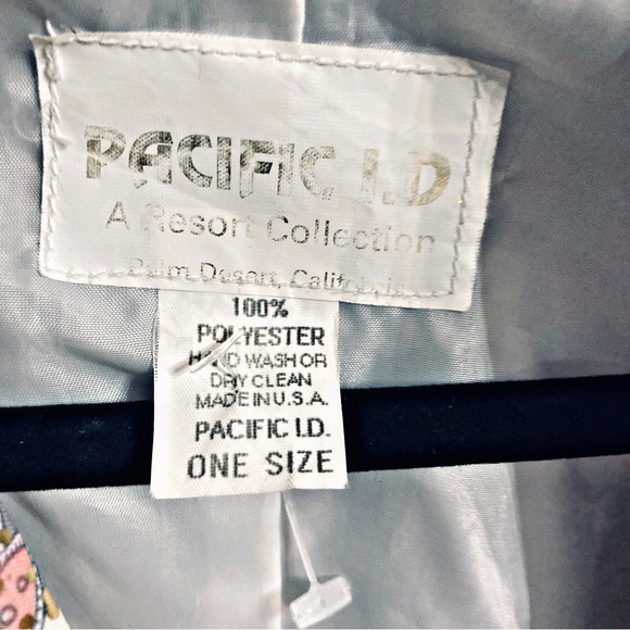 Vintage Pink & Gold Puffer Jacket Med/Lrg - Picture 9 of 11